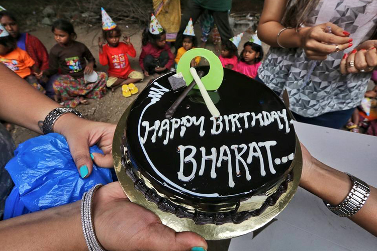 Street kids get to celebrate their birthdays, thanks to ‘Happy Birthday Bharath'